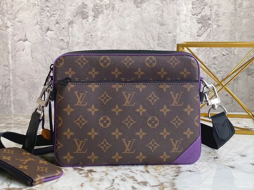 WIS VUITTON LOUIS MESSENGER TRIO 0621